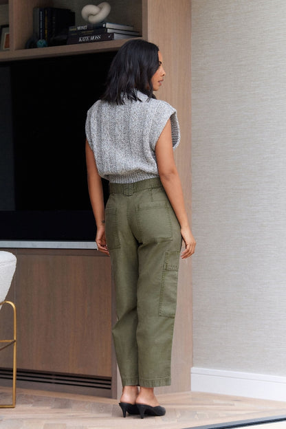 Barrel cut Trousers Khaki green