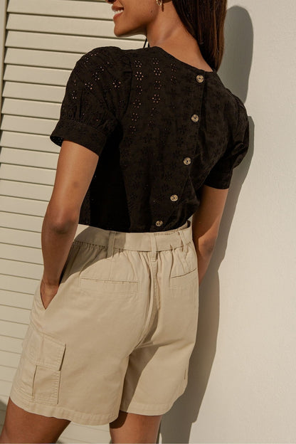Belted Cargo Shorts Cream